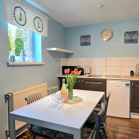 Syrenka By Triapart